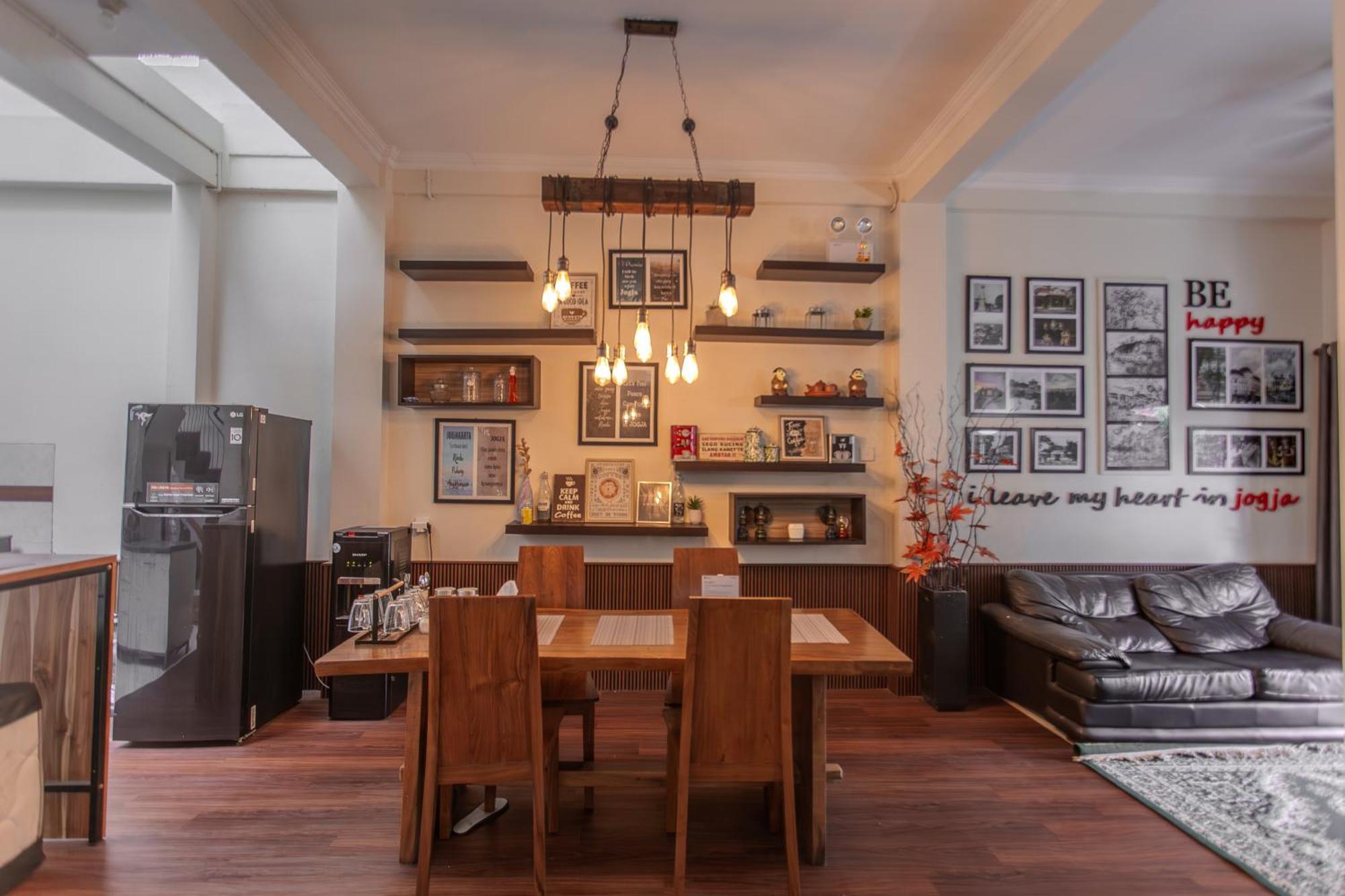 Inez Homestay Yogyakarta Eksteriør bilde